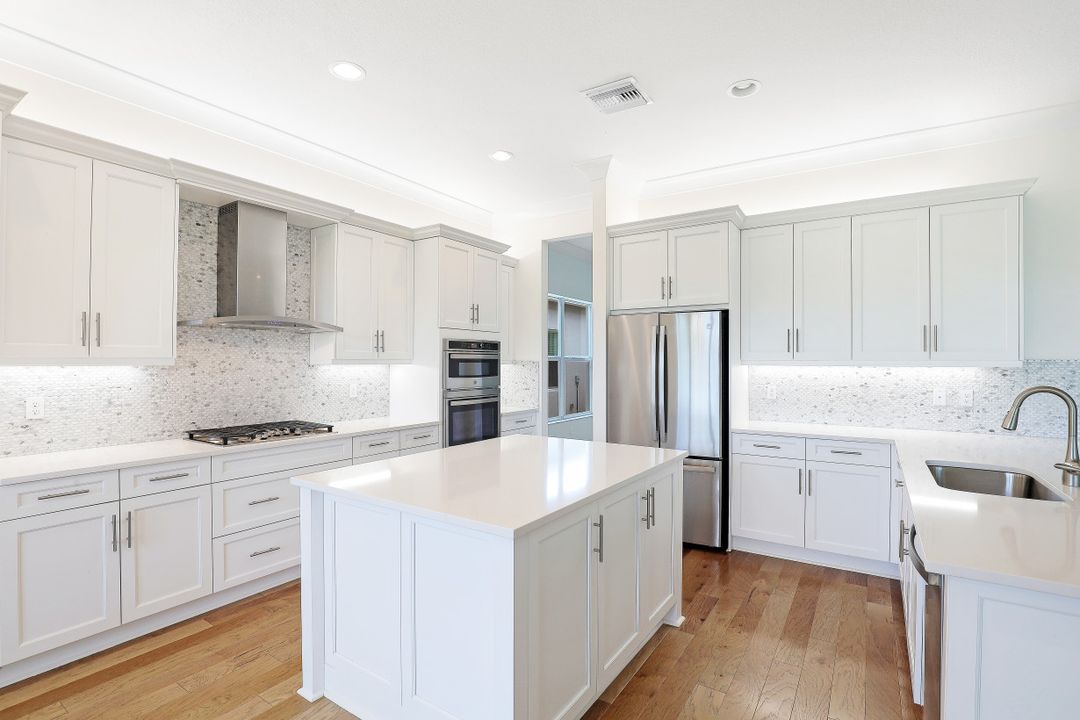 28549 Terramore Ct, Bonita Springs, FL 34135