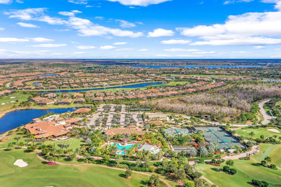 9636 Montelanico Loop #201, Naples, FL 34119