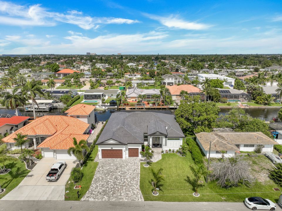5332 Malibu Ct, Cape Coral, FL 33904