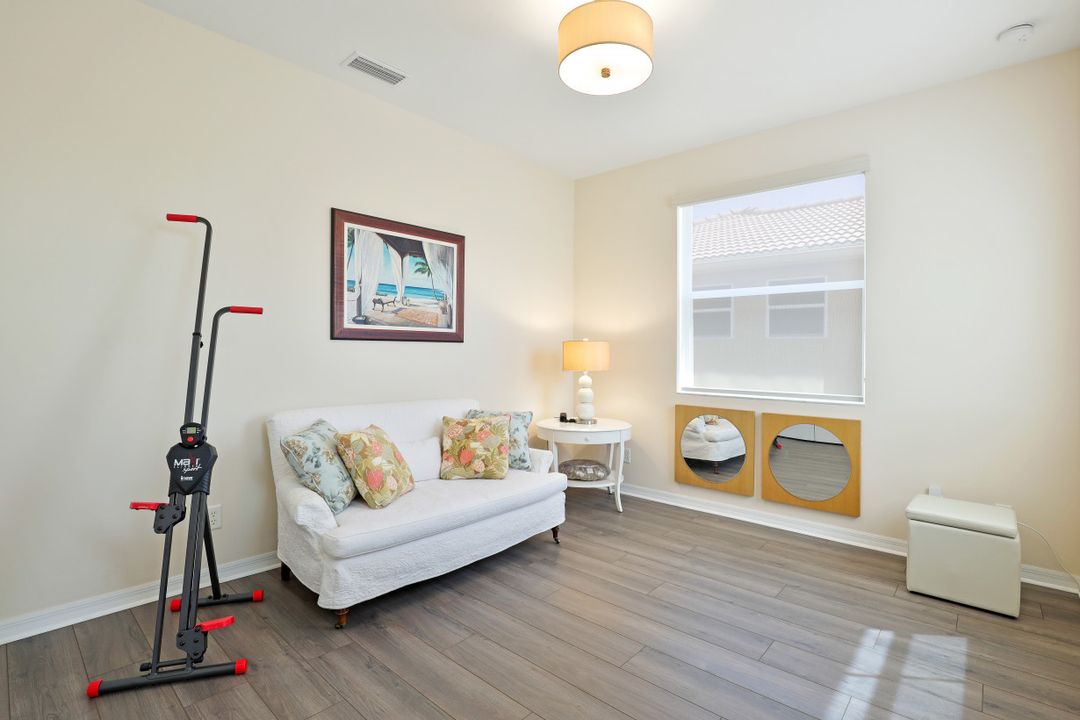 10100 N Golden Elm Dr, Estero, FL 33928