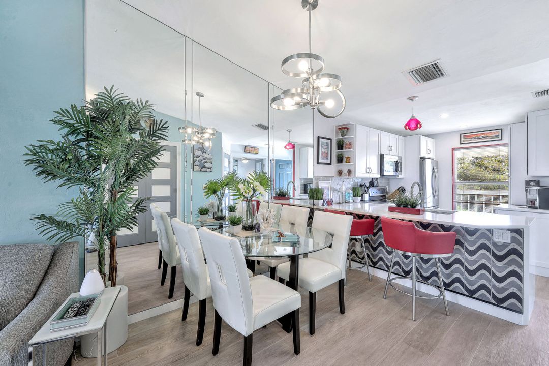 651 W Elkcam Cir #824, Marco Island, FL 34145