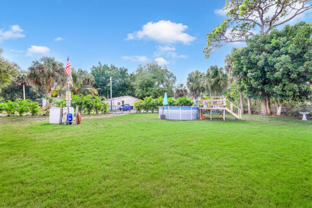 7905 Marx Dr, North Fort Myers, FL 33917