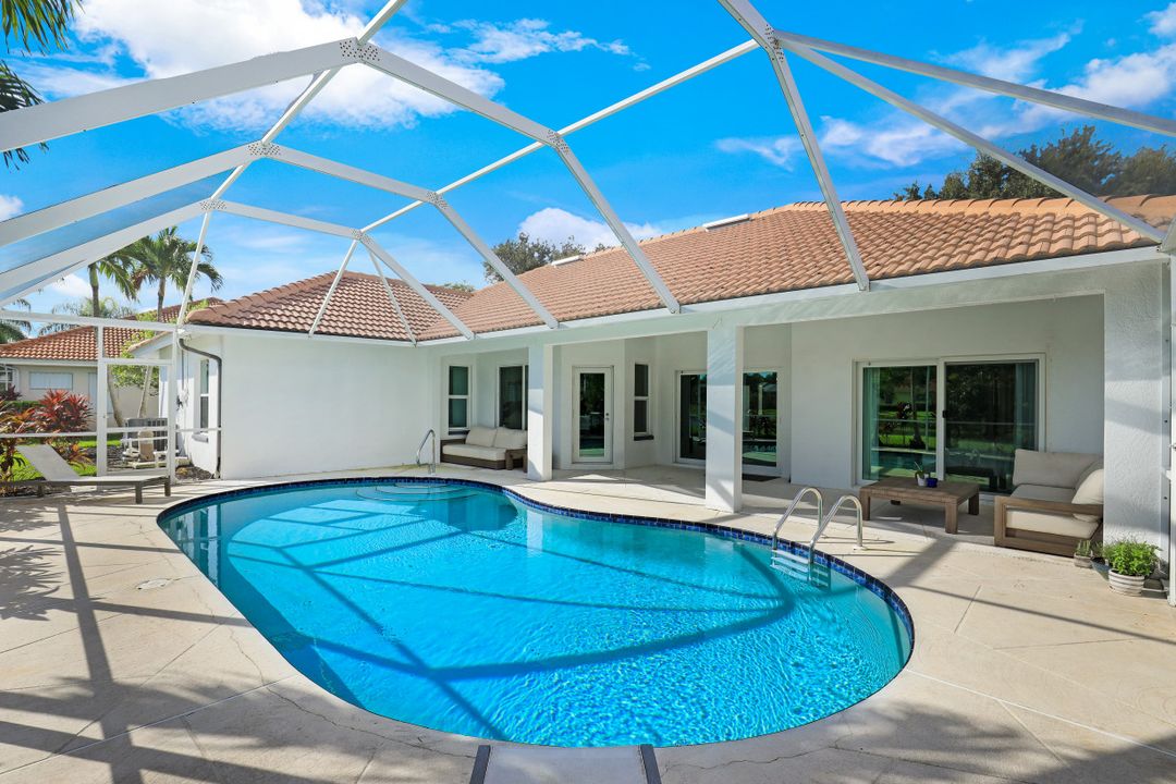 11102 Phoenix Way, Naples, FL 34119