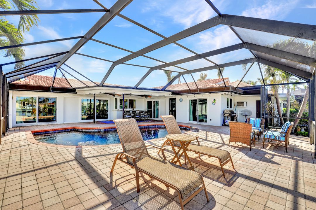 1803 SE 45th St, Cape Coral, FL 33904