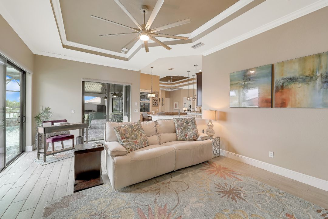 2823 SW 38th Terrace, Cape Coral, FL 33914