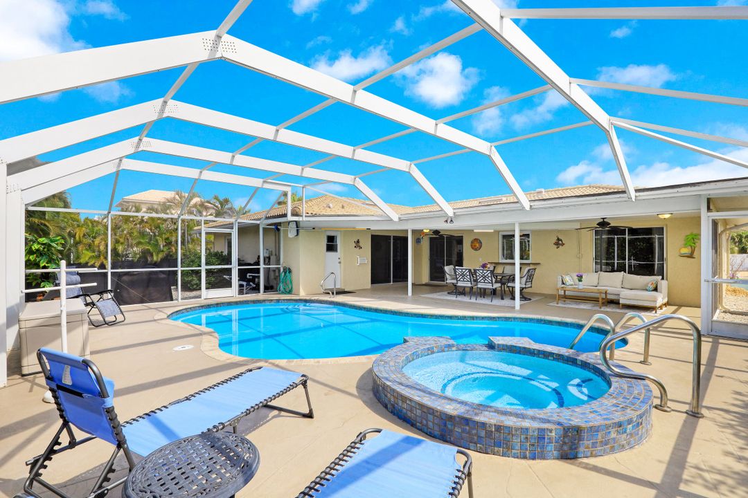 232 Tahiti Rd, Marco Island, FL 34145