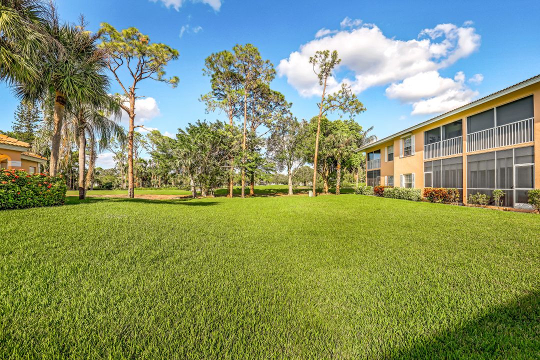 565 Augusta Blvd  #2-4, Naples, FL 34113
