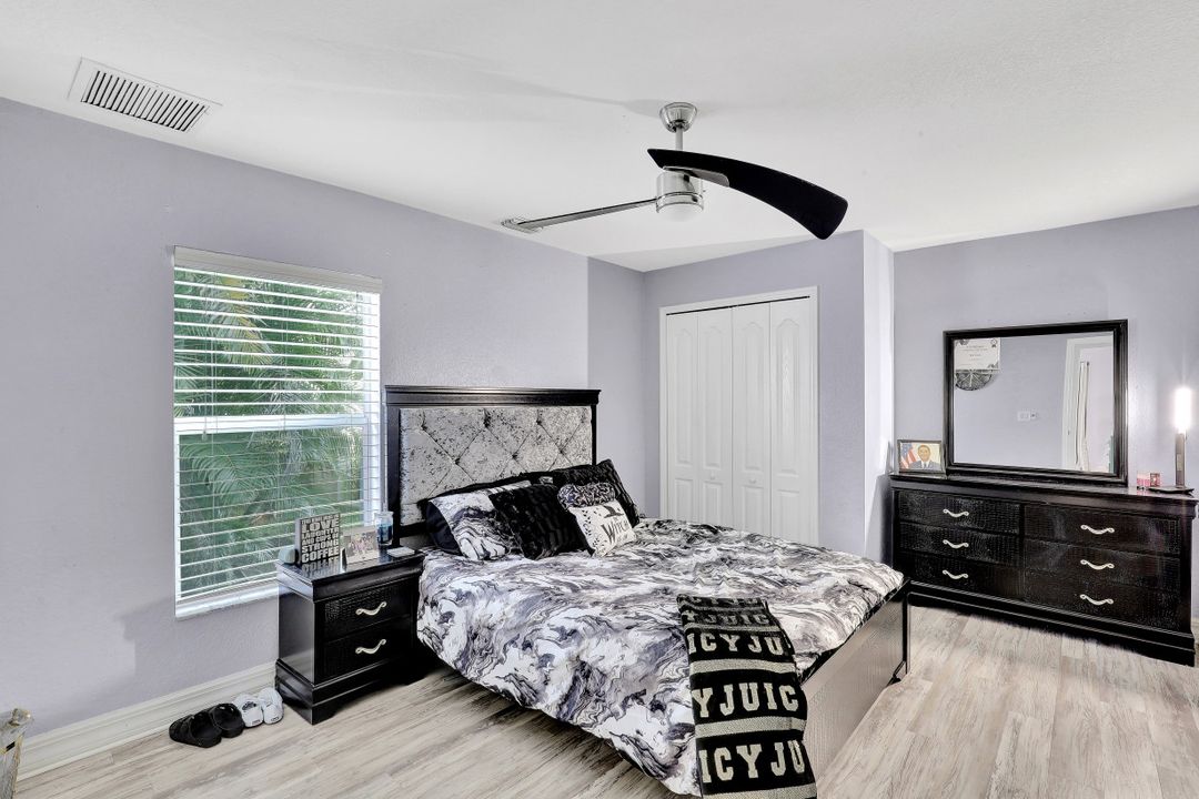 1905 SW 51st Terrace, Cape Coral, FL 33914