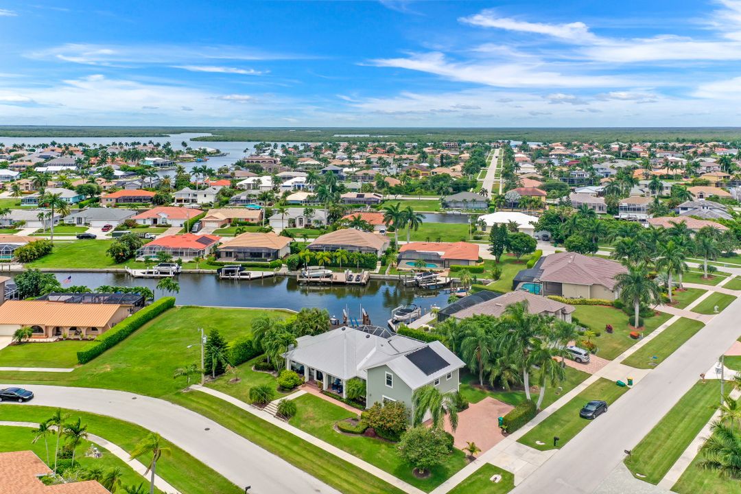 1767 Hummingbird Ct, Marco Island, FL 34145