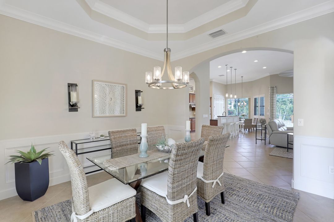 9365 Slate Ct, Naples, FL 34120