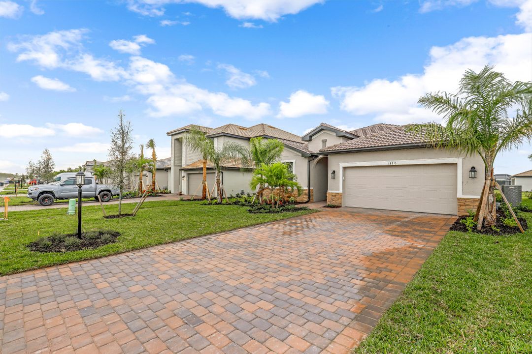 18315 Ridgeline Dr, Estero, FL 33928
