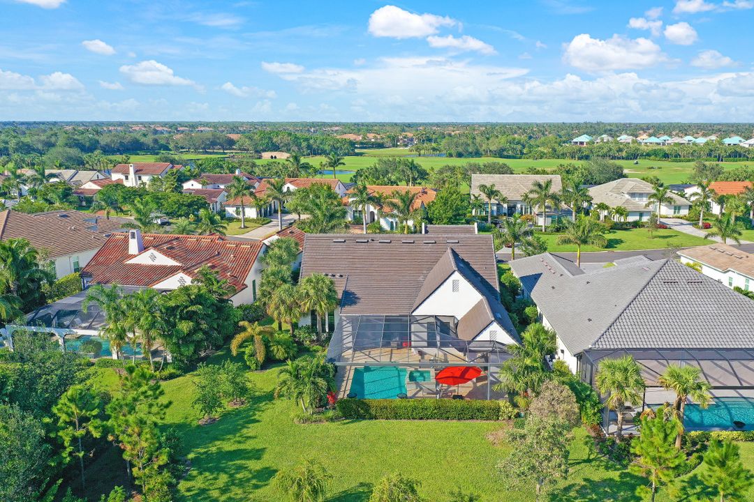 3244 Tavolara Ln, Naples, FL 34114