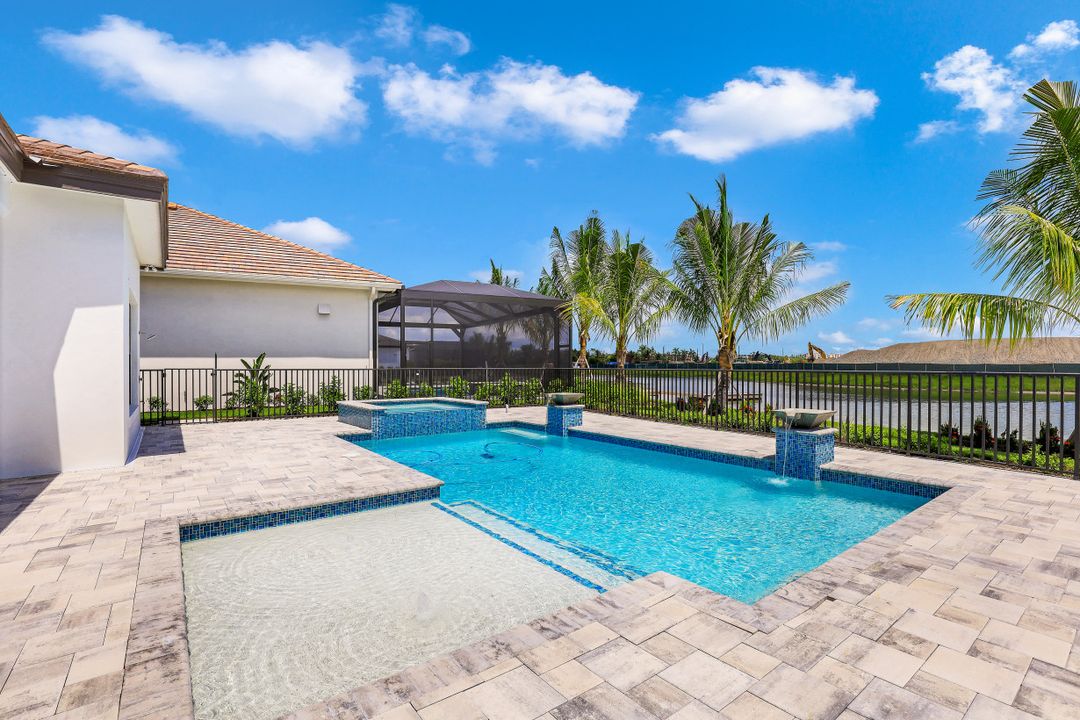 10461 Trevi Isle Way, Miromar Lakes, FL 33913