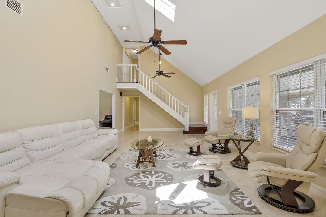 1524 SW 52nd Ln, Cape Coral, FL 33914