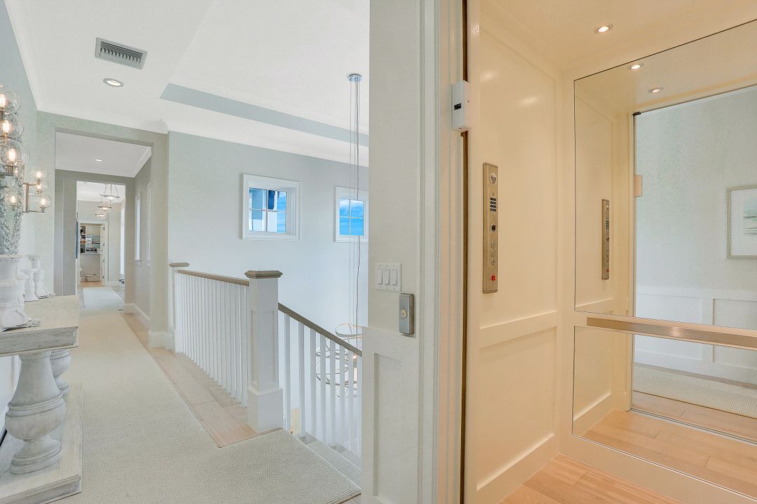 16610 Firenze Way, Naples, FL 34110