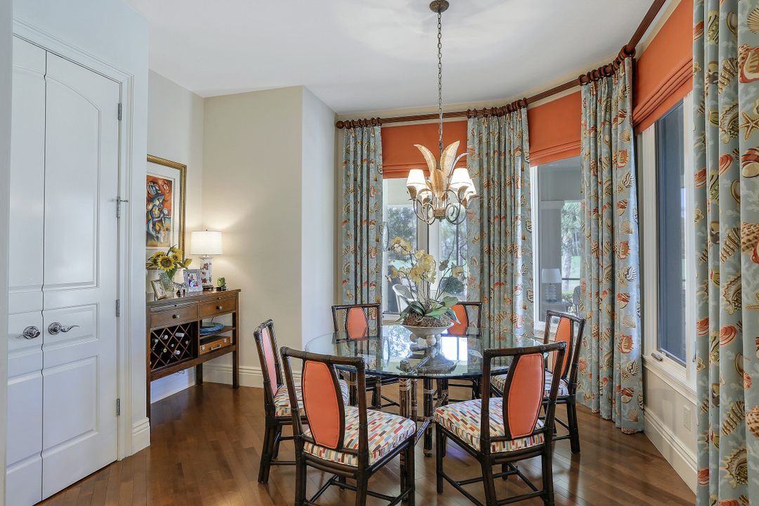 2911 Tiburon Blvd E, Naples, FL 34109