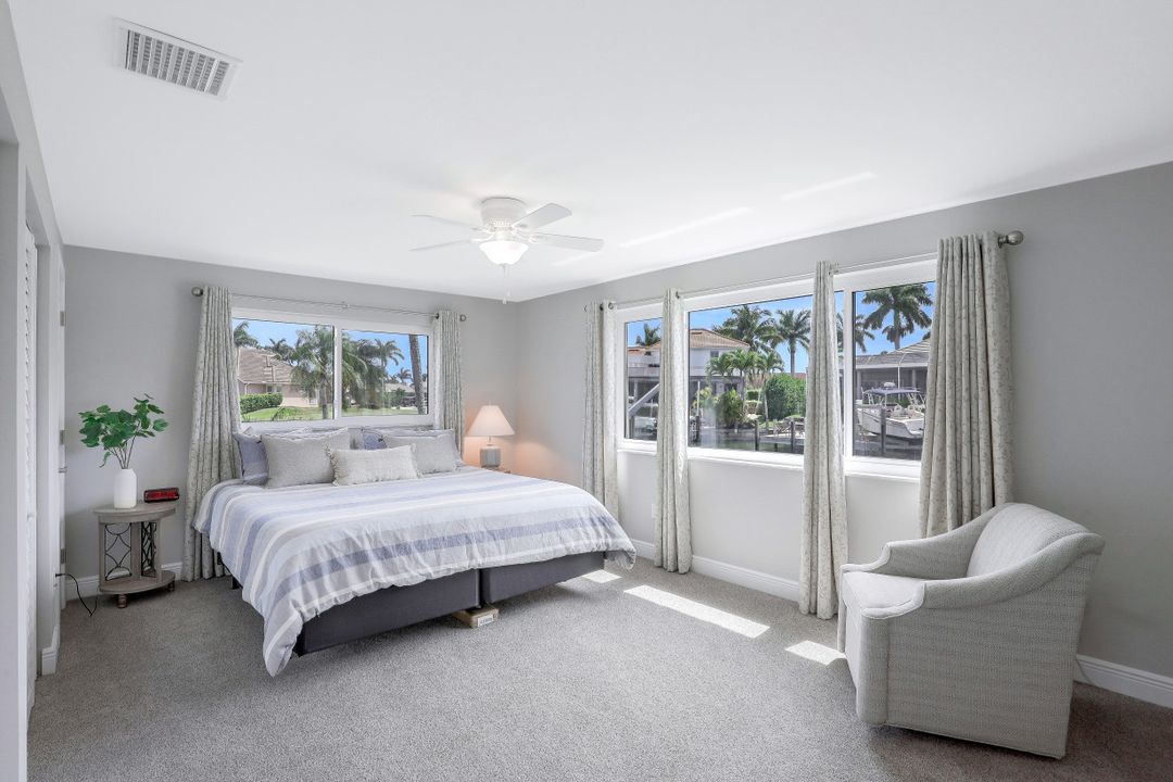 166 Hollyhock Ct, Marco Island, FL 34145