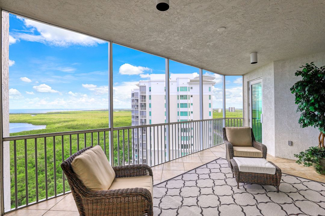 275 Indies Way #1605, Naples, FL 34110