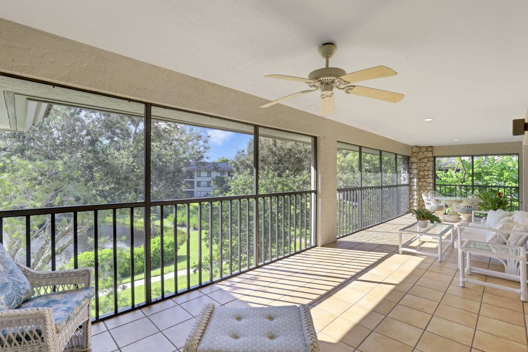 5964 Pelican Bay Blvd #431, Naples, FL 34108