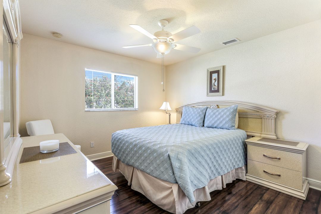 3317 SW 5th Pl, Cape Coral, FL 33914