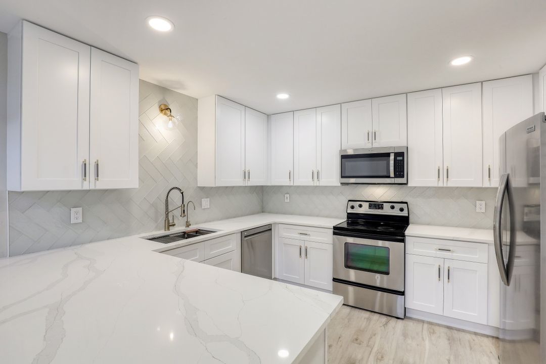 13131 Whitehaven Ln #181, Fort Myers, FL 33966