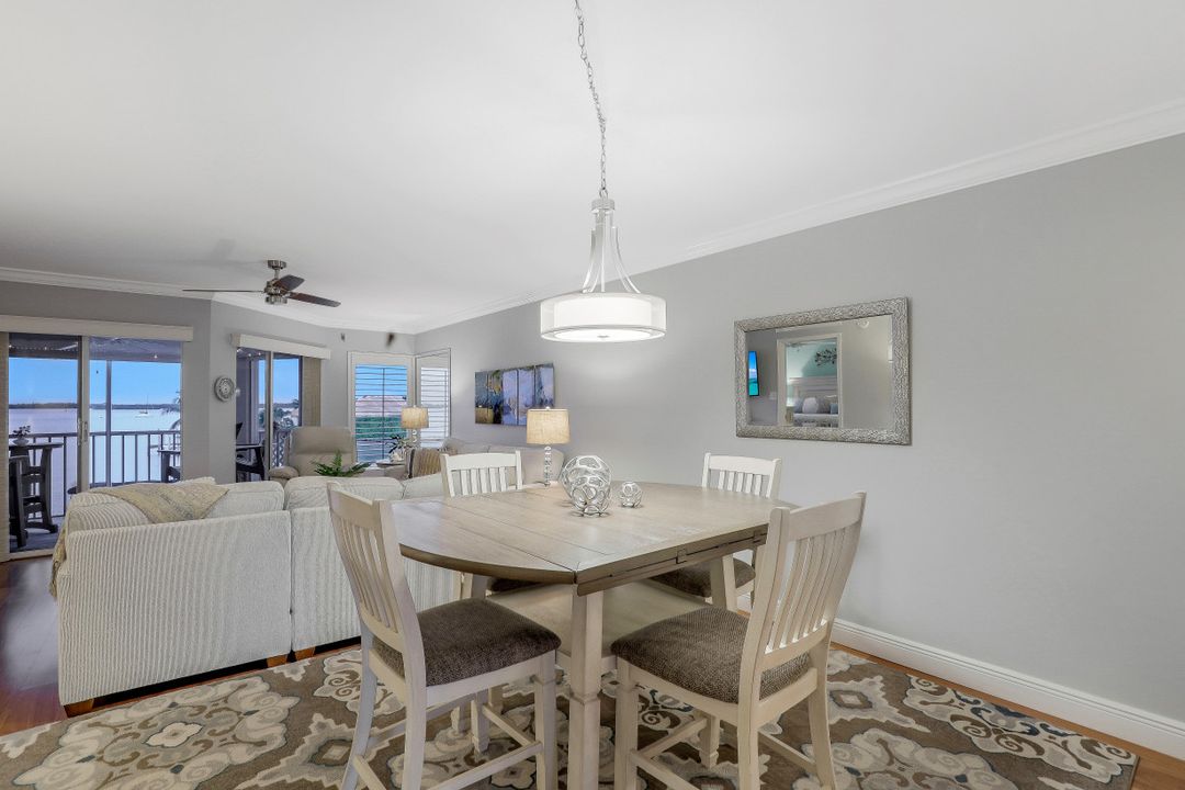 991 N Barfield Dr #206, Marco Island, FL 34145