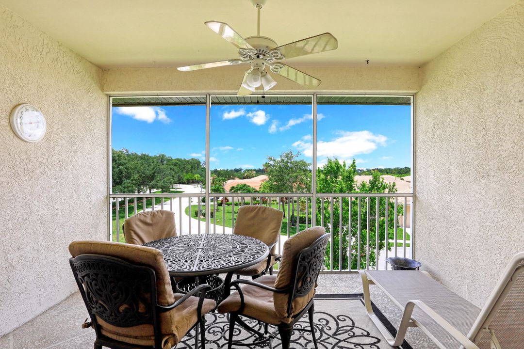 7839 Regal Heron Cir #303, Naples, FL 34104