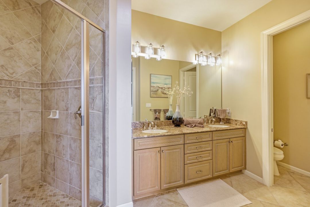 5781 Cape Harbour Dr #1510, Cape Coral, FL 33914