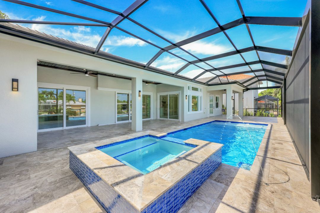 5332 Malibu Ct, Cape Coral, FL 33904