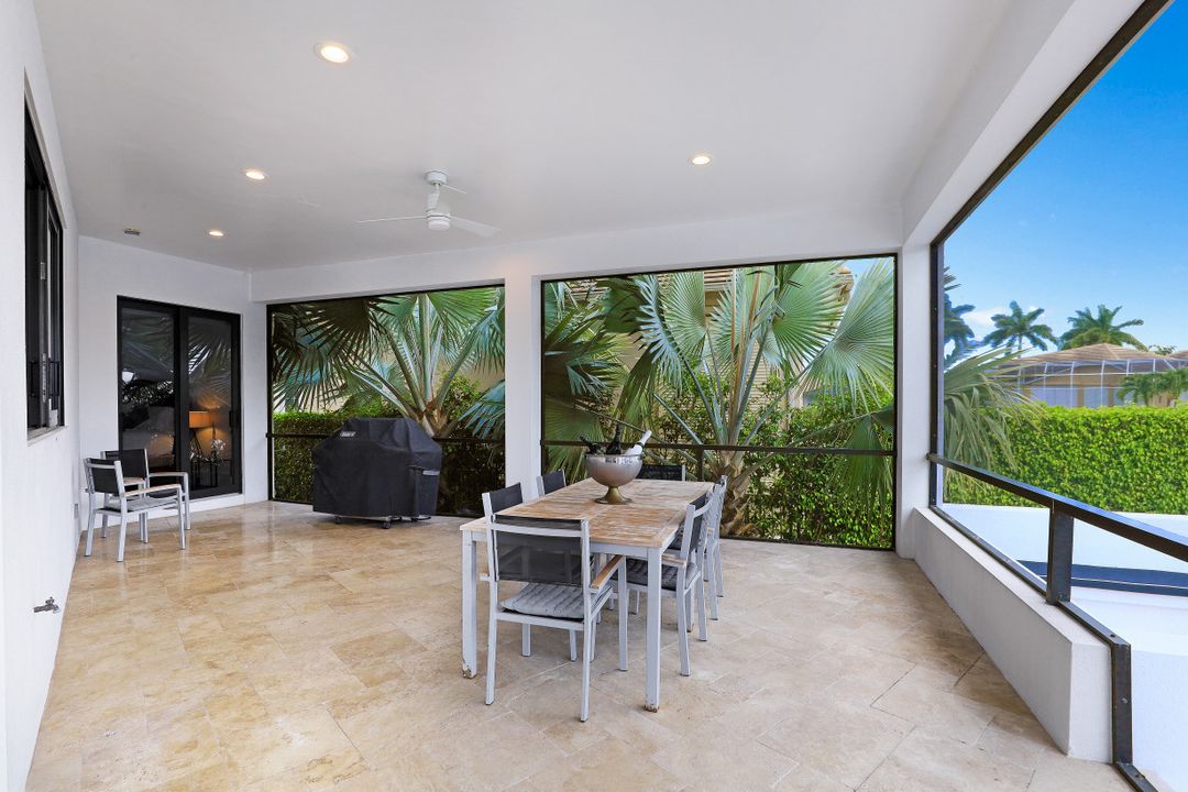 480 Parkhouse Ct, Marco Island, FL 34145