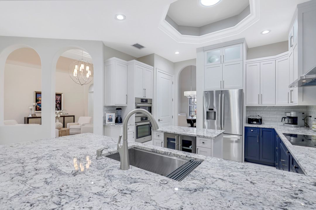 7323 Acorn Way, Naples, FL 34119