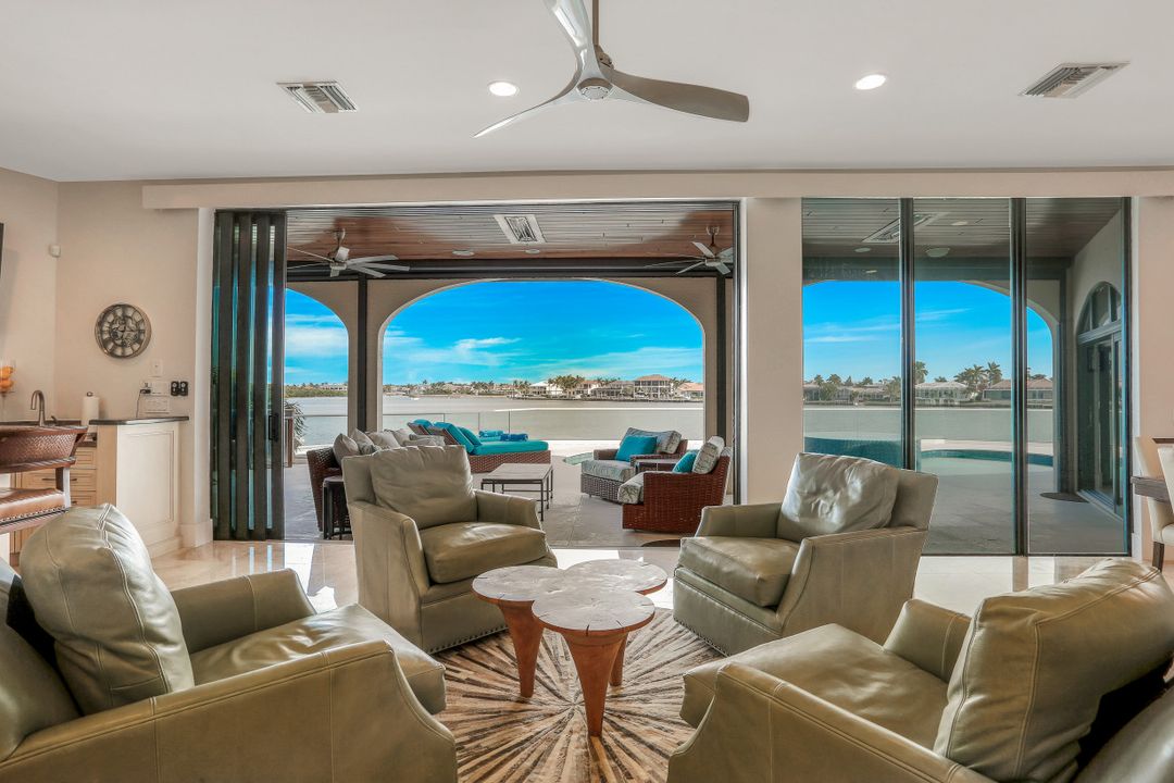 495 Thorpe Ct, Marco Island, FL 34145