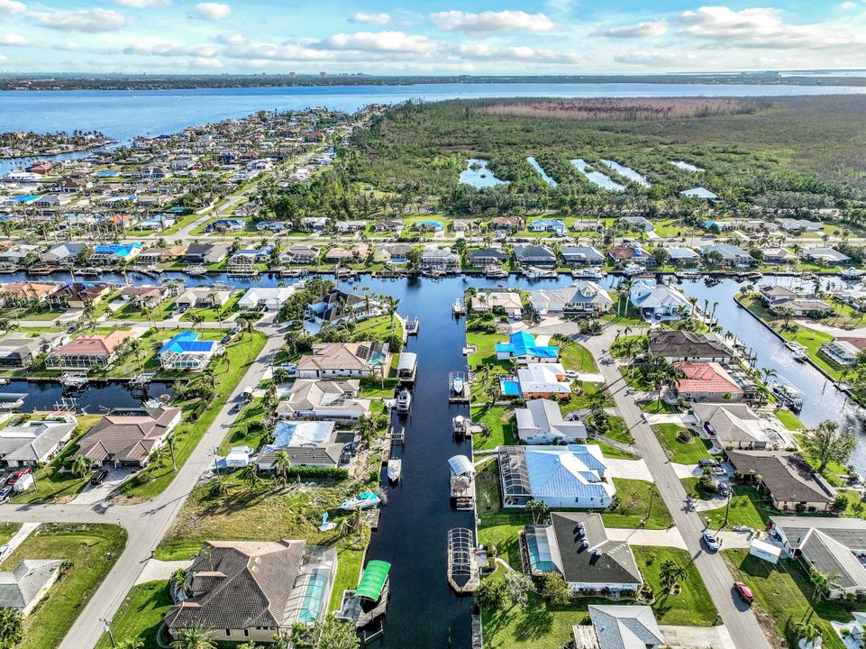 5333 SW 2nd Pl, Cape Coral, FL 33914