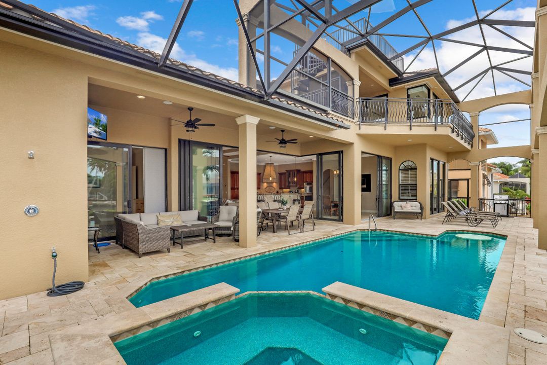 160 Copperfield Ct, Marco Island, FL 34145