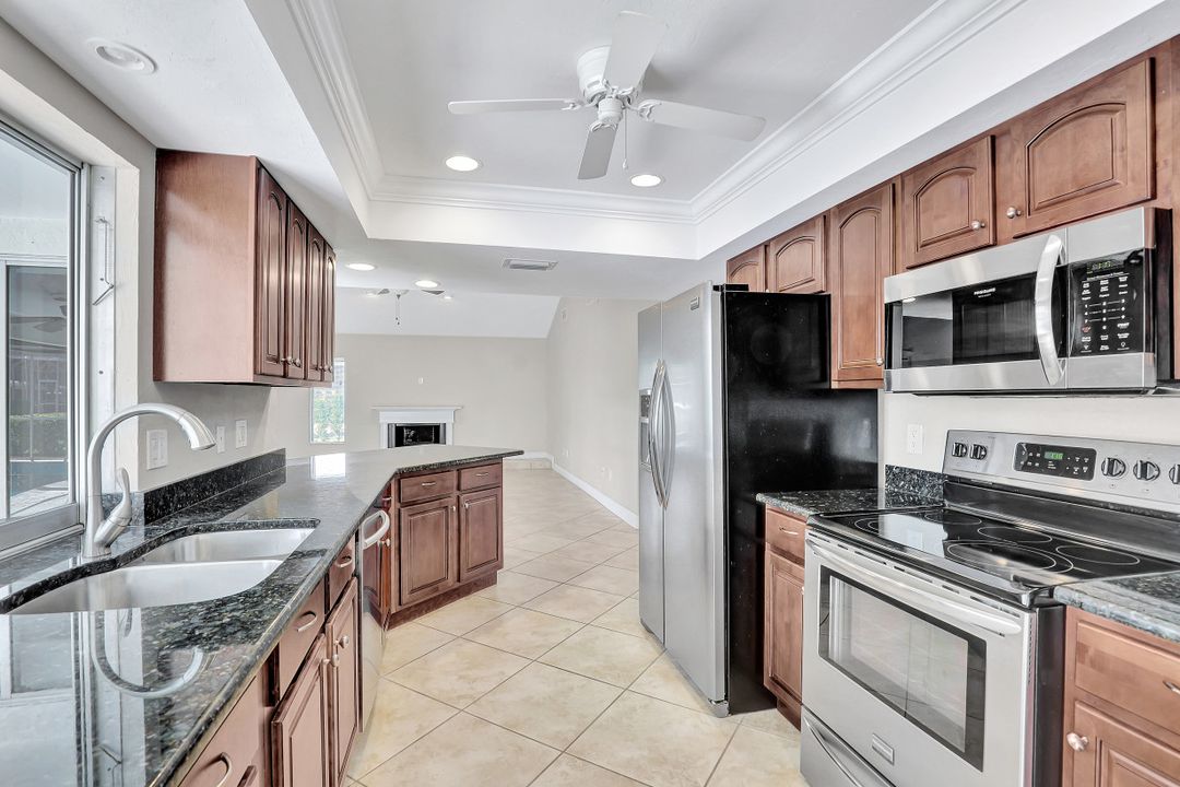 4920 SW 8th Pl, Cape Coral, FL 33914