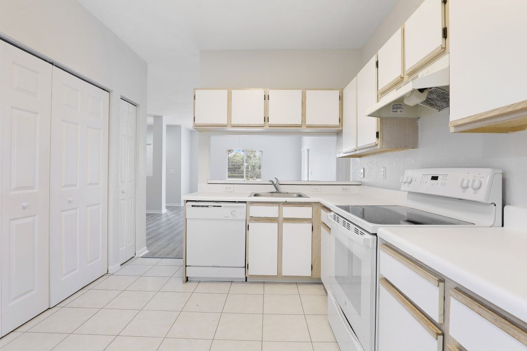 6490 Aragon Way #108, Fort Myers, FL 33966