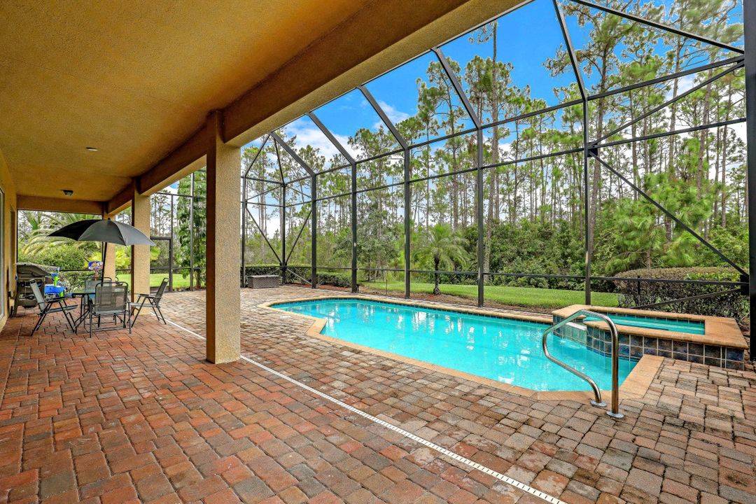 21001 Bosco Ct, Estero, FL 33928