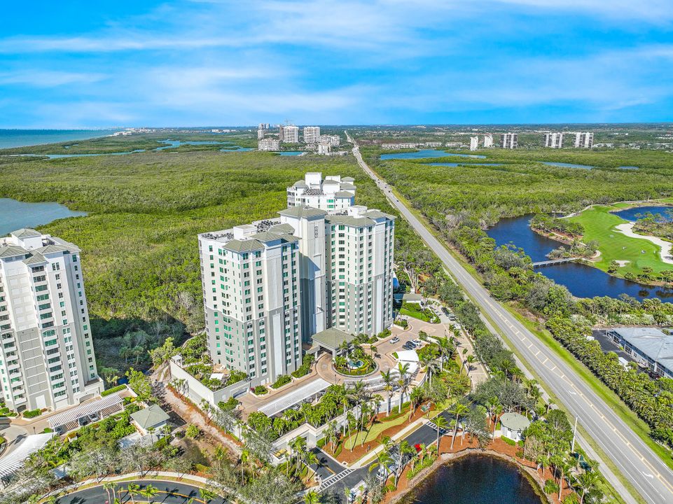 275 Indies Way #505, Naples, FL 34110