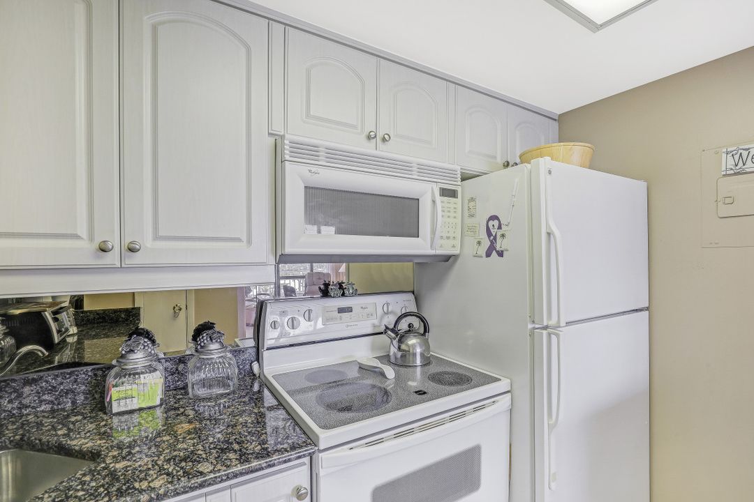 180 Seaview Ct #1006, Marco Island, FL 34145