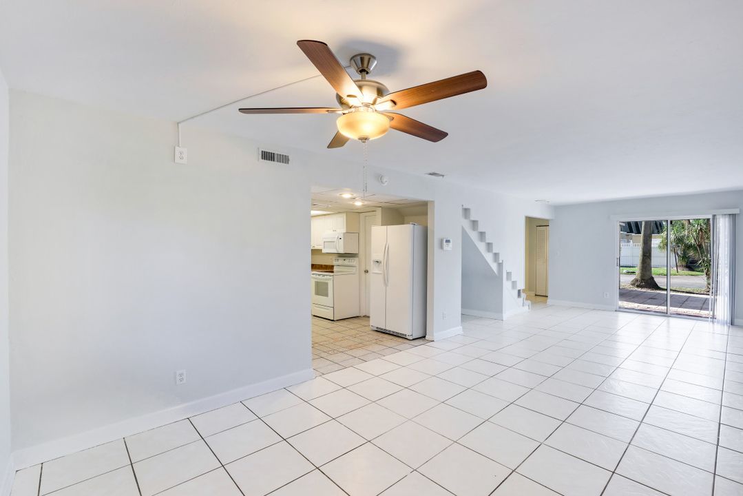 5860 Whiting Ct, Fort Myers, FL 33919