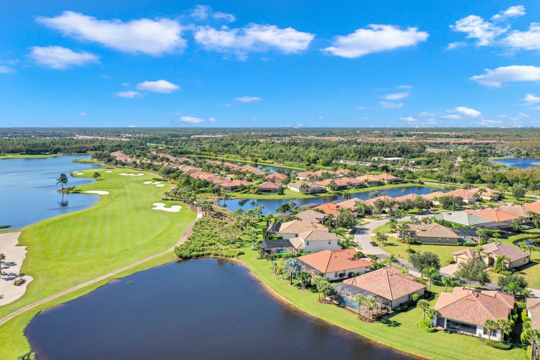 9661 Cobalt Cove Cir, Naples, FL 34120