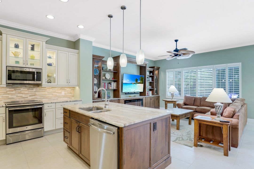 3511 Muscadine Ln, Bonita Springs, FL 34134