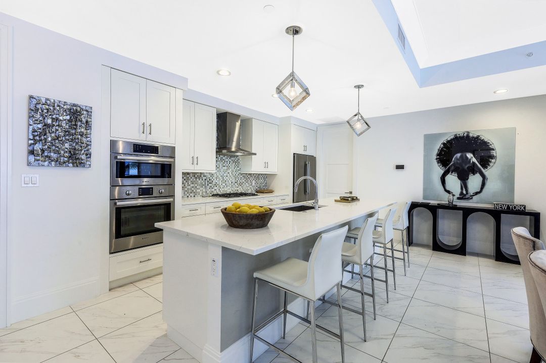 1135 3rd Ave S #303, Naples, FL 34102