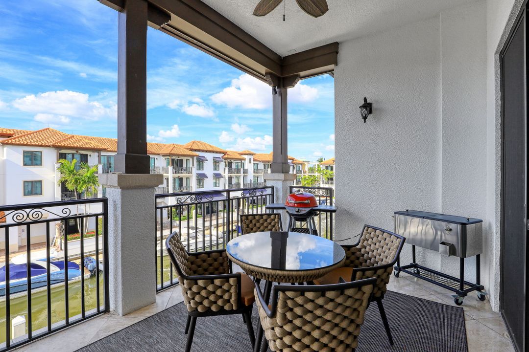 1530 5th Ave S #C-312, Naples, FL 34102
