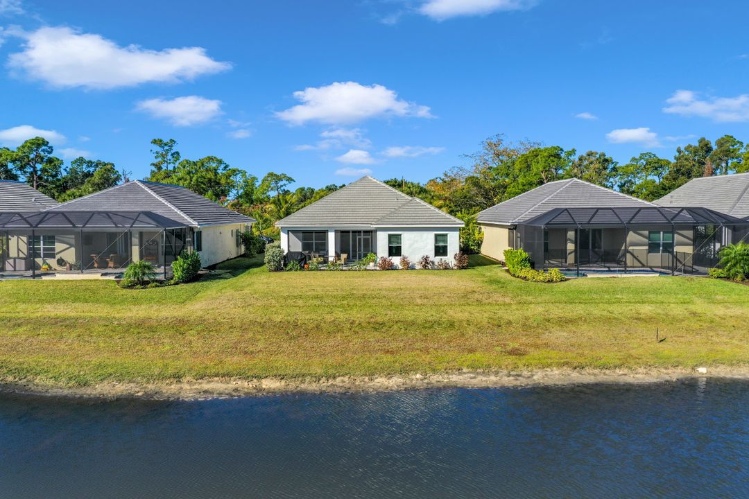 19874 Coconut Harbor Cir, Fort Myers, FL 33908