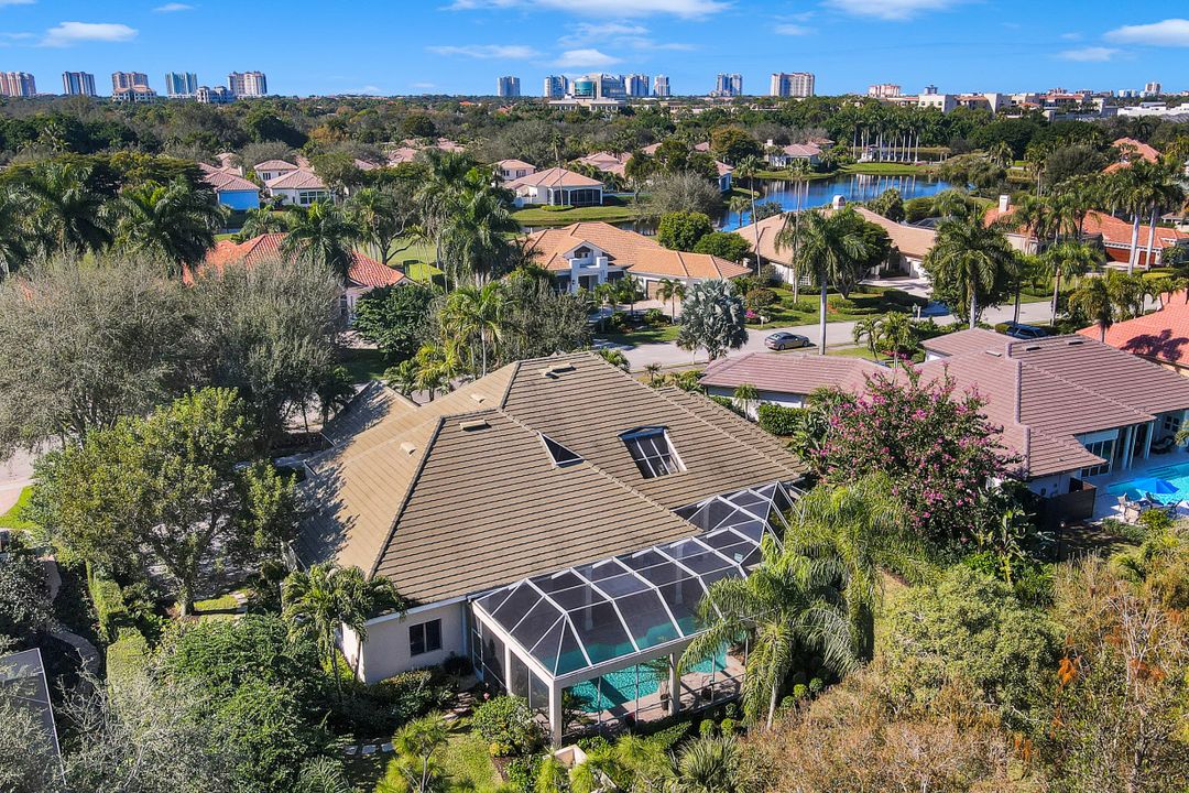 1367 Wood Duck Trail, Naples, FL 34108