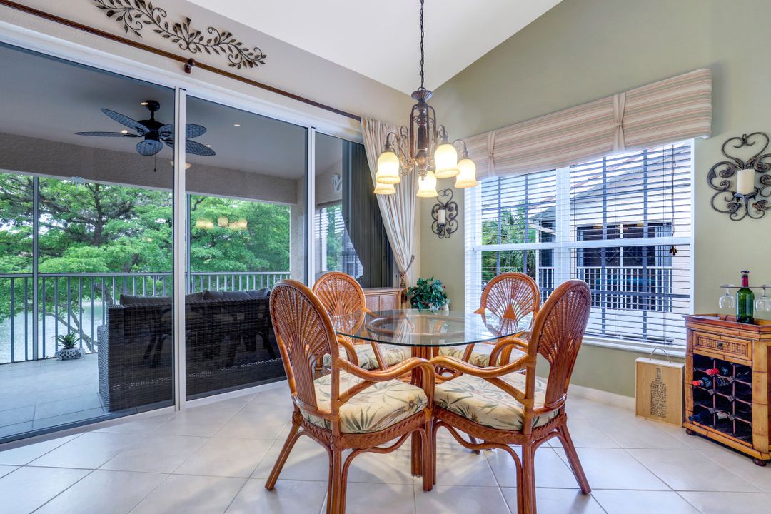 5610 Sherborn Dr #202, Naples, FL 34110