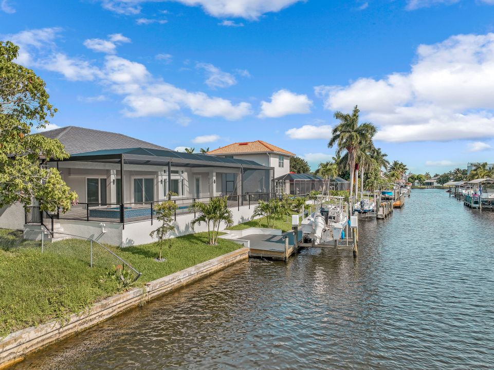 5332 Malibu Ct, Cape Coral, FL 33904