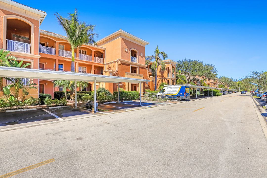 9621 Spanish Moss Way #3813, Bonita Springs, FL 34135