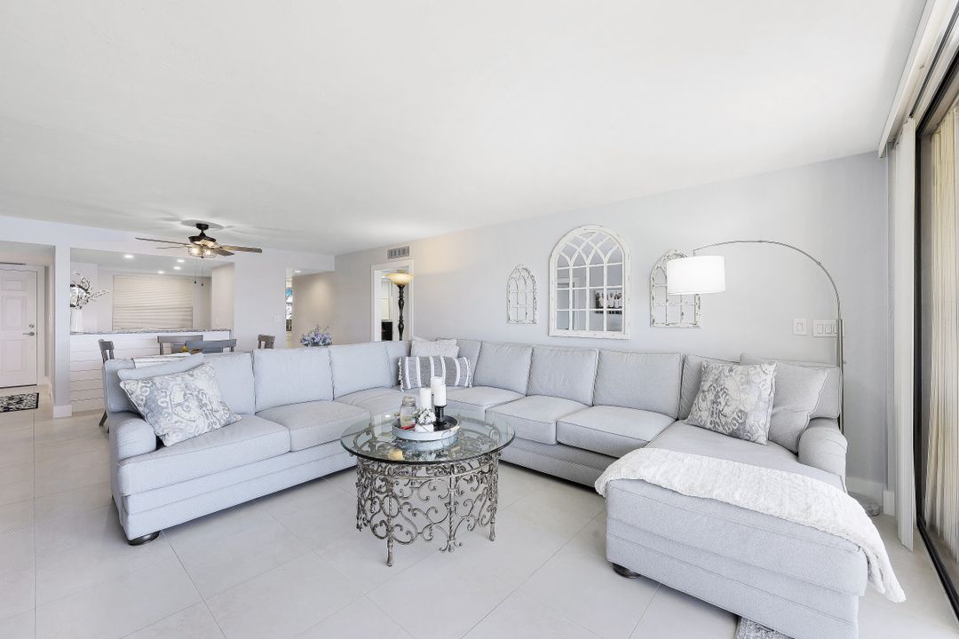 838 W Elkcam Cir #303, Marco Island, FL 34145